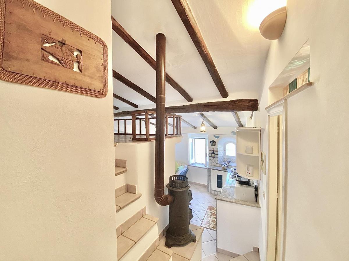 Holidaycasa Gio - In Centro Vista Mare Sperlonga Ngoại thất bức ảnh